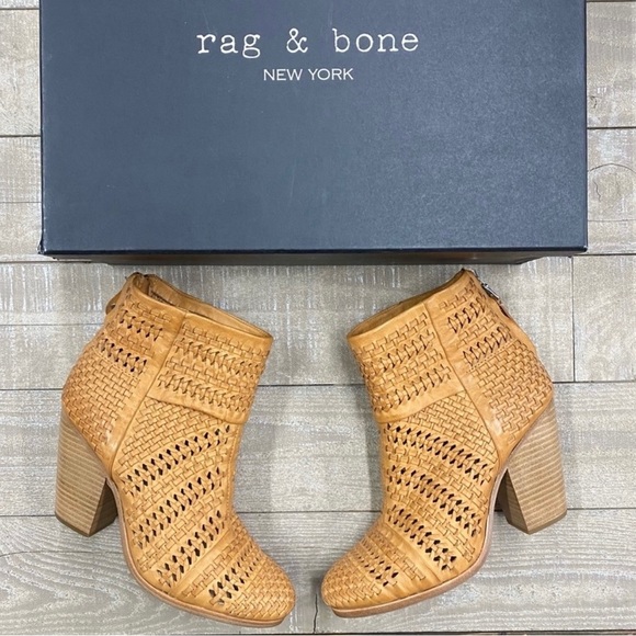 ❤️🔥HOST PICK 🥳 NIB RAG & BONE CLASSIC NEWBURY ANKLE BOOT WOVEN IN NATURAL - Picture 5 of 14